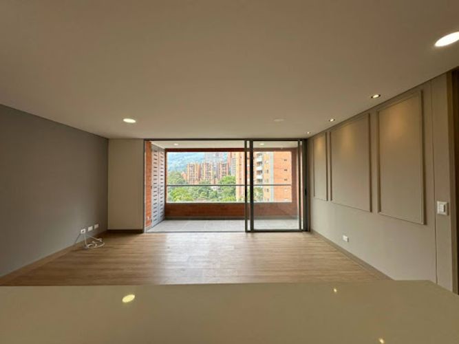Apartamento de 2 alcobas en arriendo en Loma De Las Brujas, Envigado, 90 m² · foto 14 de 17