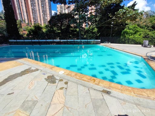 Apartamento de 3 alcobas en venta en San Jose, Sabaneta, 100 m² · foto 11 de 14