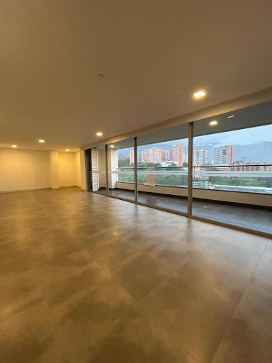 Apartment for rent in Loma del Chocho, Envigado