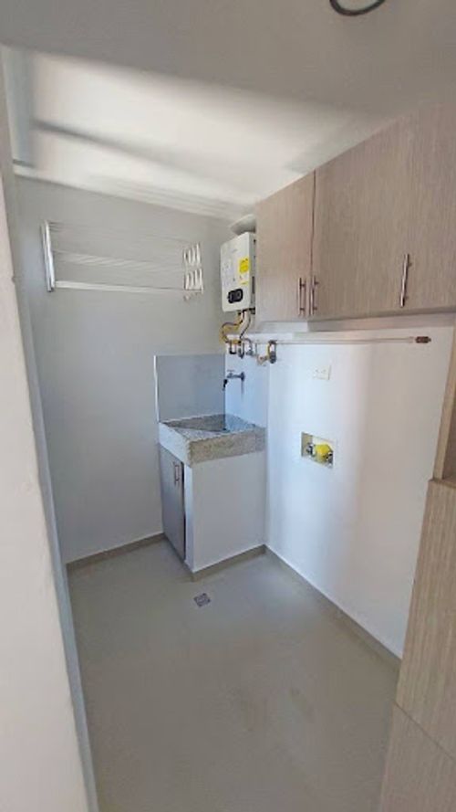 Apartamento de 3 alcobas en arriendo en Quintas Del Sol De La Mota, Medellín, 70 m² · foto 8 de 18
