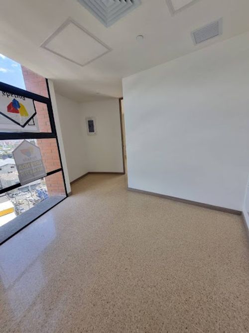 Consultorio en arriendo en San Diego, Medellín, 35 m² · foto 2 de 13