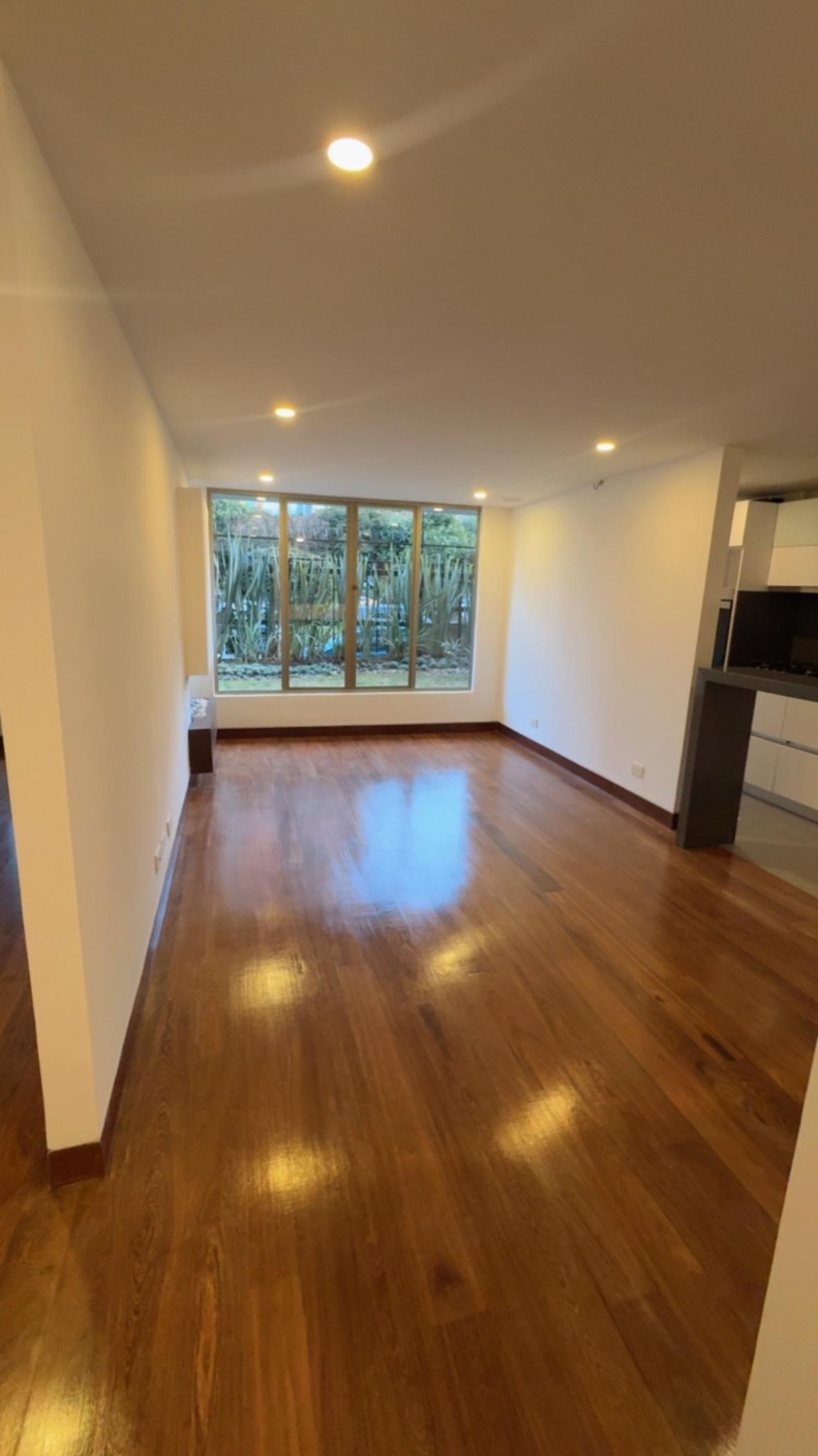 Apartamento en venta en Pontevedra, Bogotá · foto 2 de 24
