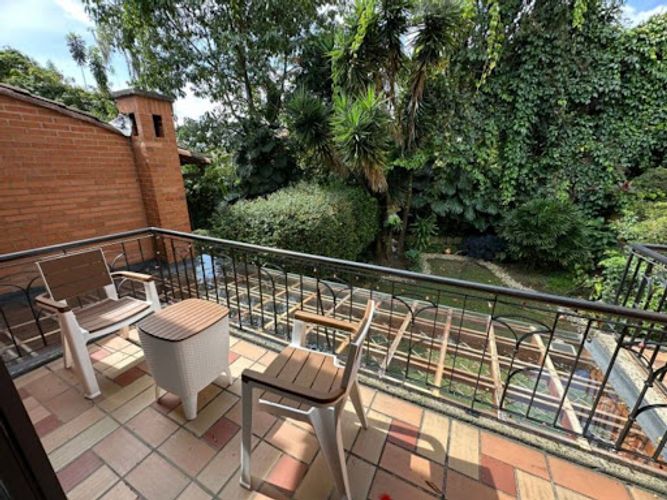 Casa en venta en Loma De Las Brujas, Envigado · foto 8 de 17
