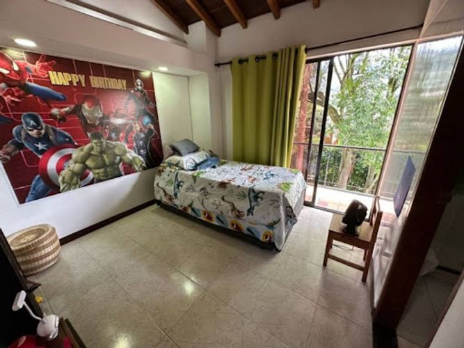 Casa en venta en Loma De Las Brujas, Envigado · foto 16 de 17