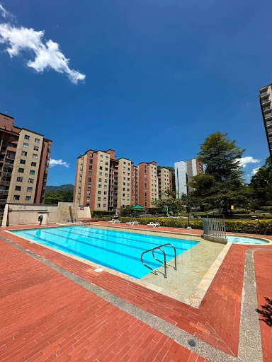 Apartamento en venta en Suramérica, Itagüí · foto 16 de 17