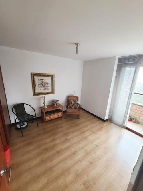 Apartamento de 3 alcobas en arriendo en Loma De Los Gonzalez, Medellín, 155 m² · foto 23 de 24