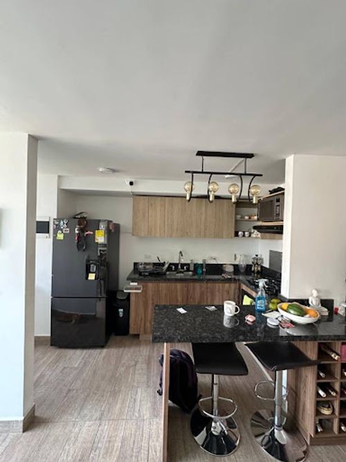 Apartamento de 3 alcobas en venta en La Doctora, Sabaneta, 82 m² · foto 4 de 23