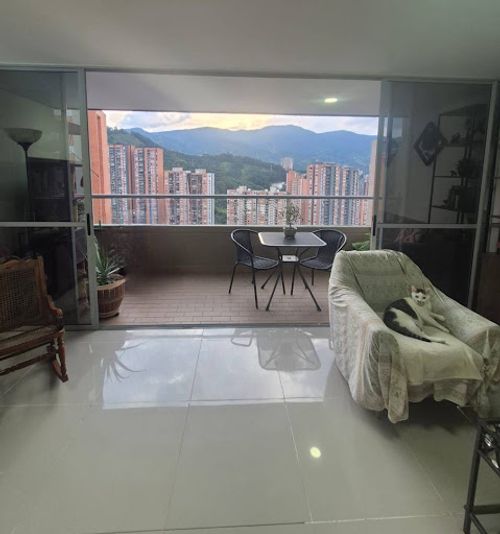 Apartamento de 3 alcobas en venta en San Jose, Sabaneta, 92 m² · foto 7 de 17