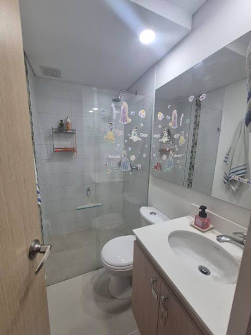 Apartamento de 3 alcobas en venta en San Jose, Sabaneta, 92 m² · foto 12 de 17
