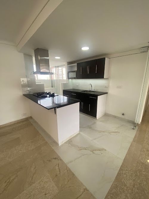 Apartamento en arriendo en La Florida, Medellín · foto 4 de 8