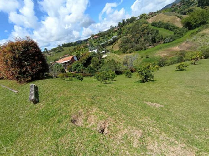 Finca en arriendo en Las Mercedes, Marinilla, 150 m² · foto 13 de 16