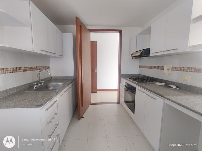 Apartamento en venta en Caney, Cali · foto 8 de 18