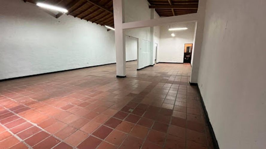 Local en arriendo en Manila, Medellín, 168 m² · foto 9 de 13