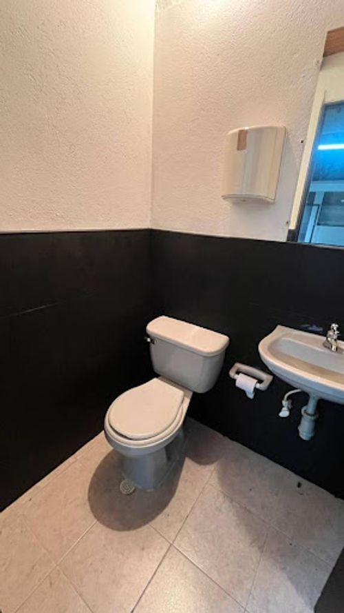 Local en arriendo en Manila, Medellín, 168 m² · foto 13 de 13