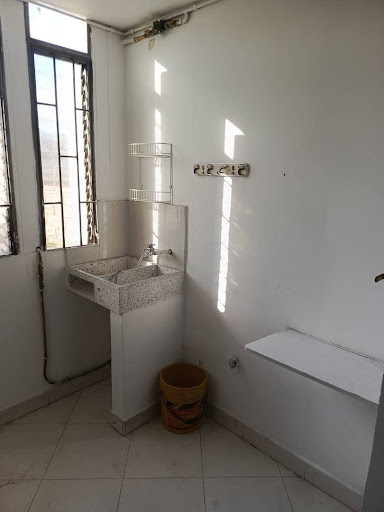 Apartamento en arriendo en Villa Carlota, Medellín · foto 2 de 13