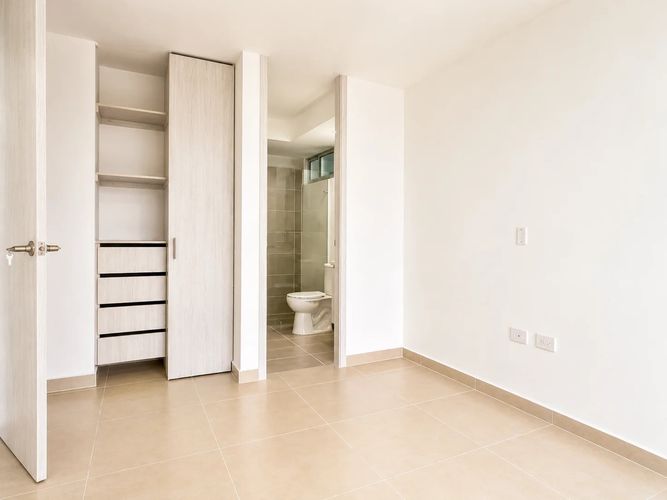 Apartamento de 2 alcobas en venta en Villavicencio, 61 m² · foto 7 de 12