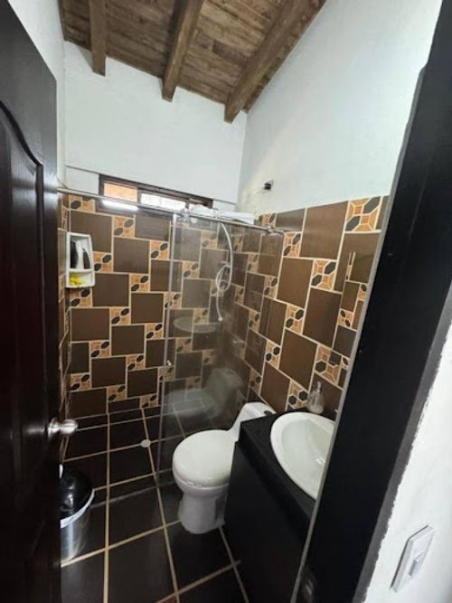 Finca en arriendo en El Colorado, Guarne, 200 m² · foto 22 de 24