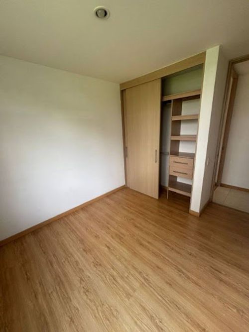 Apartamento de 3 alcobas en venta en San Diego, Medellín, 75 m² · foto 6 de 14