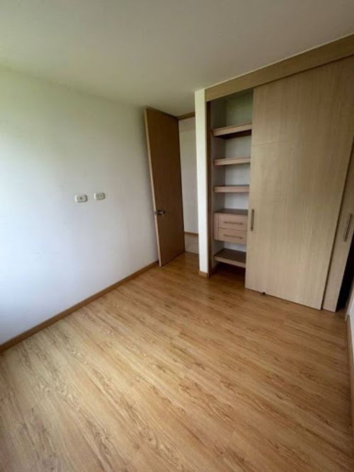 Apartamento de 3 alcobas en venta en San Diego, Medellín, 75 m² · foto 8 de 14