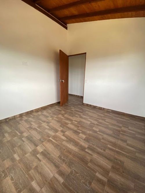 Finca en arriendo en Hojas Anchas, Guarne, 60 m² · foto 6 de 16