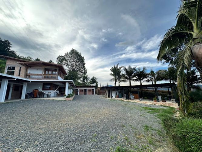 Finca en arriendo en San Antonio De Prado, Medellín, 302 m² · foto 4 de 19