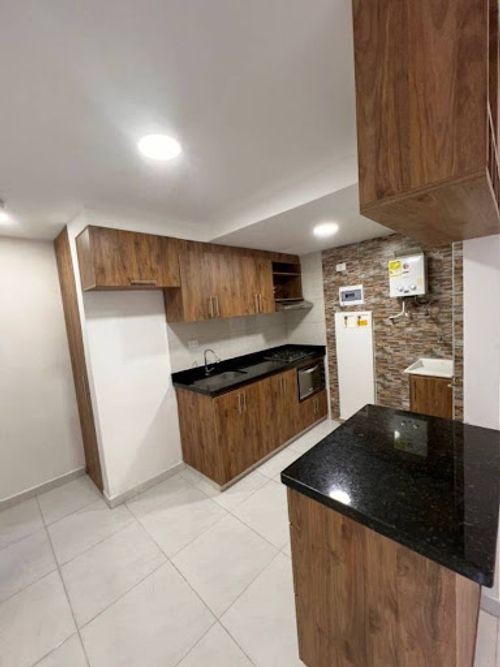 Apartaestudio en venta en Puertas Del Sol, Medellín, 37 m² · foto 2 de 6