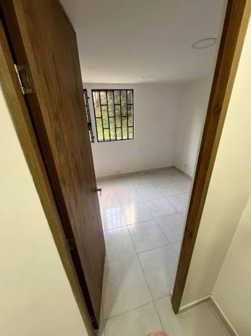 Apartaestudio en venta en Puertas Del Sol, Medellín, 37 m² · foto 4 de 6