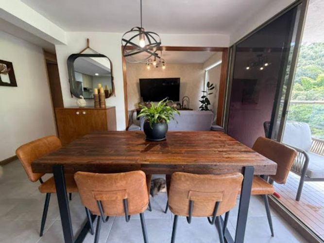 Apartamento en venta en Loma De Los Bernal, Medellín · foto 14 de 21