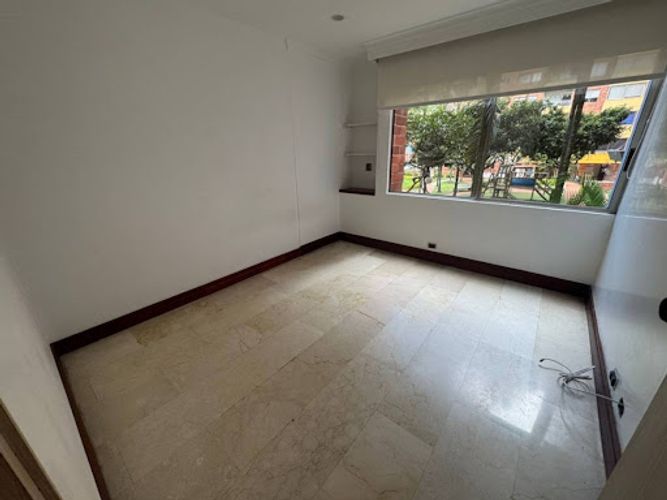 Apartamento de 3 alcobas en arriendo en Laureles, Medellín, 115 m² · foto 13 de 15