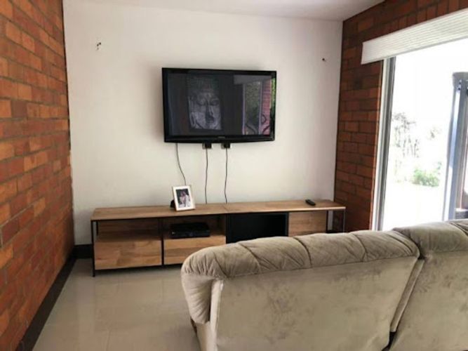 Apartamento de 4 alcobas en venta en Aves Maria, Sabaneta, 470 m² · foto 3 de 21