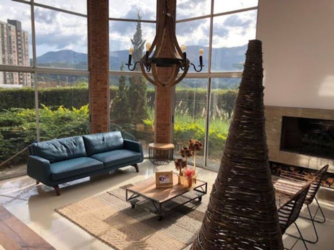 Apartamento de 4 alcobas en venta en Aves Maria, Sabaneta, 470 m² · foto 11 de 21