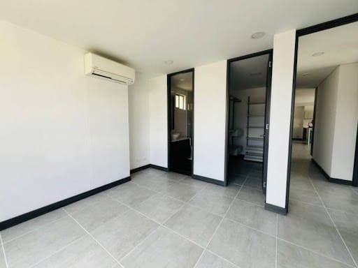 Apartamento de 3 alcobas en venta en Ciudad Del Río, Medellín, 120 m² · foto 9 de 12
