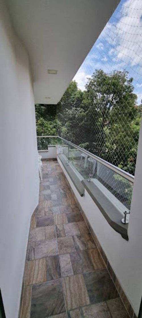 Apartamento de 3 alcobas en venta en La Castellana, Medellín, 140 m² · foto 14 de 19