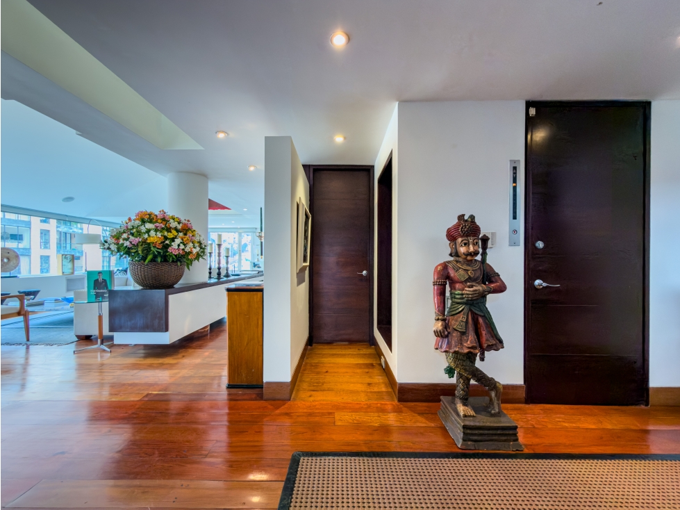 Apartamento en venta en El Refugio, Bogotá · foto 3 de 24