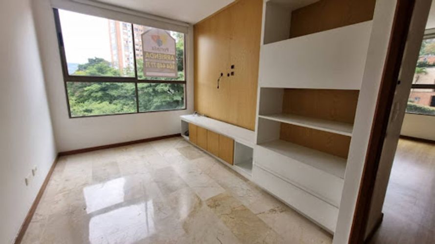 Apartamento de 3 alcobas en arriendo en El Tesoro, Medellín, 164 m² · foto 14 de 24