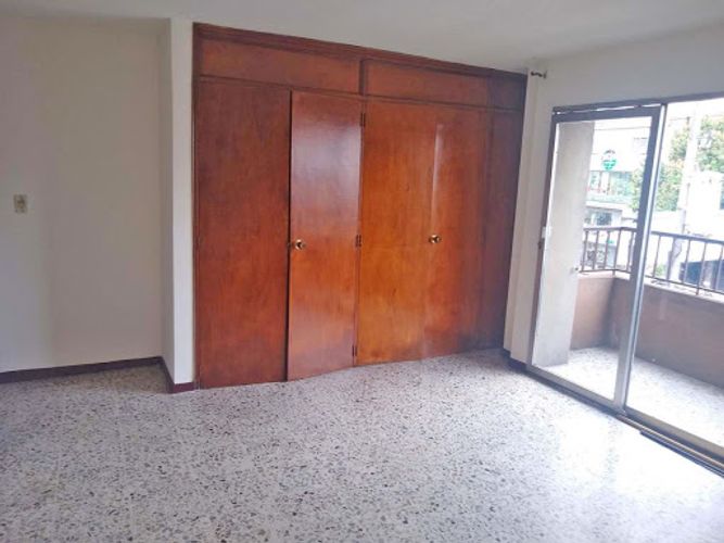 Apartamento de 2 alcobas en arriendo en Laureles, Bogotá, 117 m² · foto 8 de 10