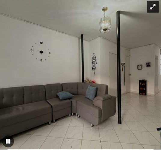 Casa de 5 alcobas en venta en Belén Miravalle, Medellín, 143 m² · foto 3 de 14