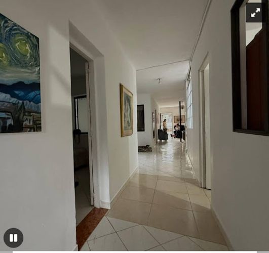 Casa de 5 alcobas en venta en Belén Miravalle, Medellín, 143 m² · foto 4 de 14