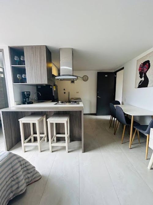 Apartaestudio en venta en La Frontera, Medellín, 27 m² · foto 2 de 9