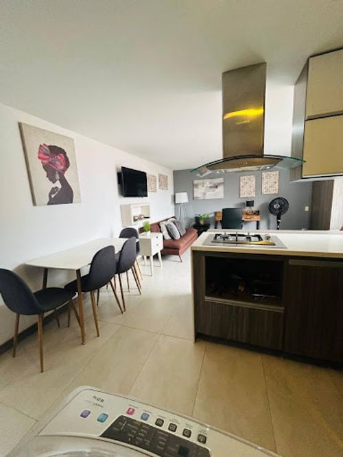 Apartaestudio en venta en La Frontera, Medellín, 27 m² · foto 5 de 9