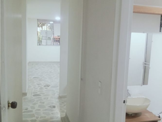 Apartaestudio en venta en Suramericana, Medellín, 60 m² · foto 5 de 13