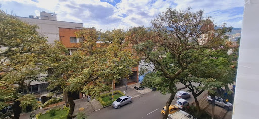 Apartamento en venta en La America, Medellín · foto 3 de 10