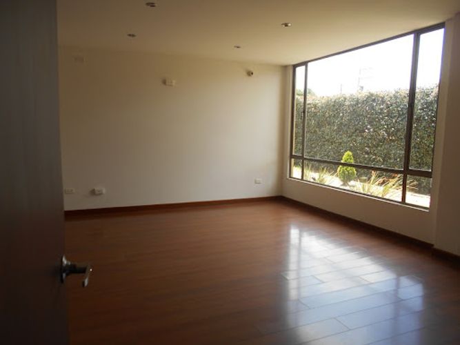 Casa de 4 alcobas en venta en Fonquetá, Chía, 430 m² · foto 12 de 24
