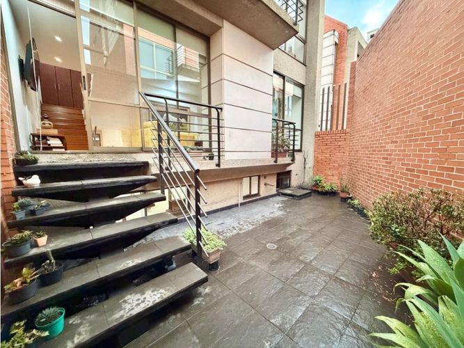 Casa de 4 alcobas en venta en Bosque De Pinos, Bogotá, 236 m² · foto 3 de 17