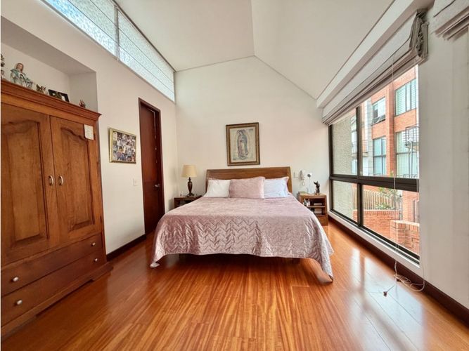 Casa de 4 alcobas en venta en Bosque De Pinos, Bogotá, 236 m² · foto 8 de 17