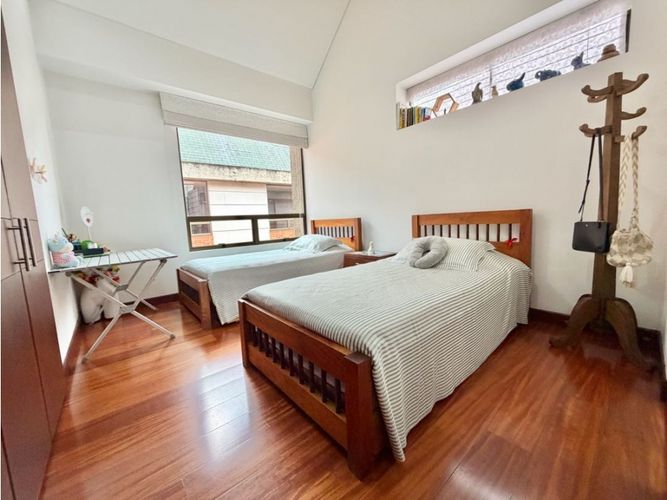 Casa de 4 alcobas en venta en Bosque De Pinos, Bogotá, 236 m² · foto 10 de 17