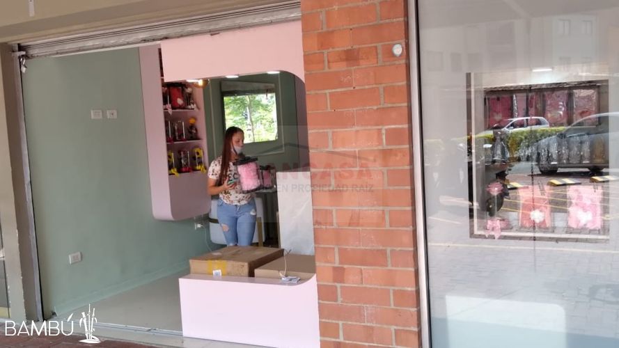 Local en venta en Colasania, Medellín, 32 m² · foto 4 de 10