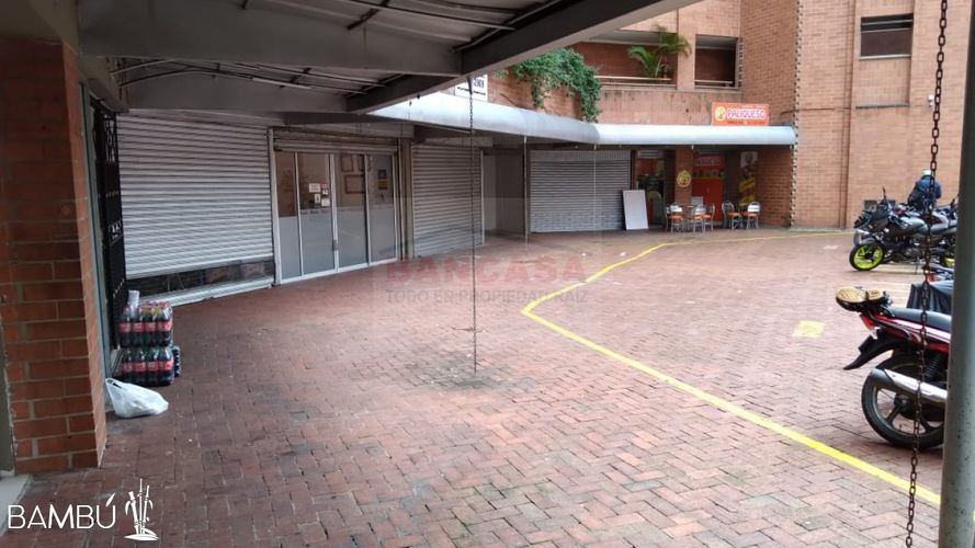 Local en venta en Colasania, Medellín, 32 m² · foto 7 de 10