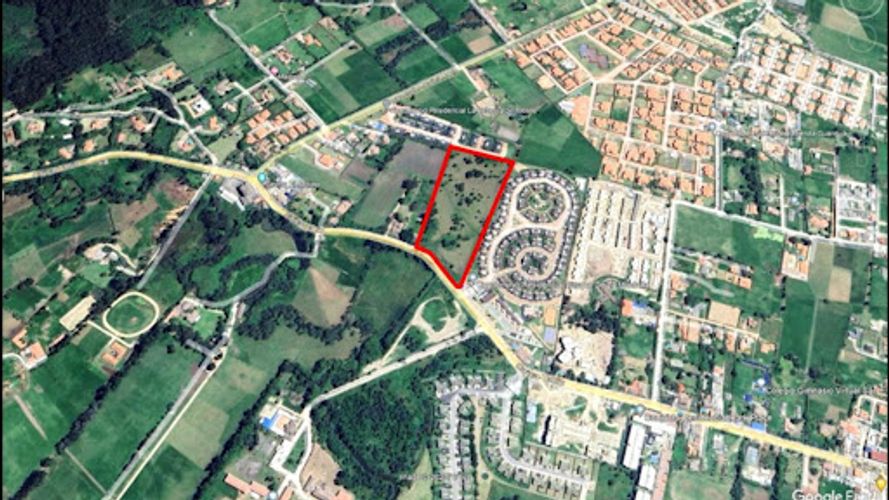 Lote en venta en Chuntame, Cajicá, 26134 m² · foto 4 de 5