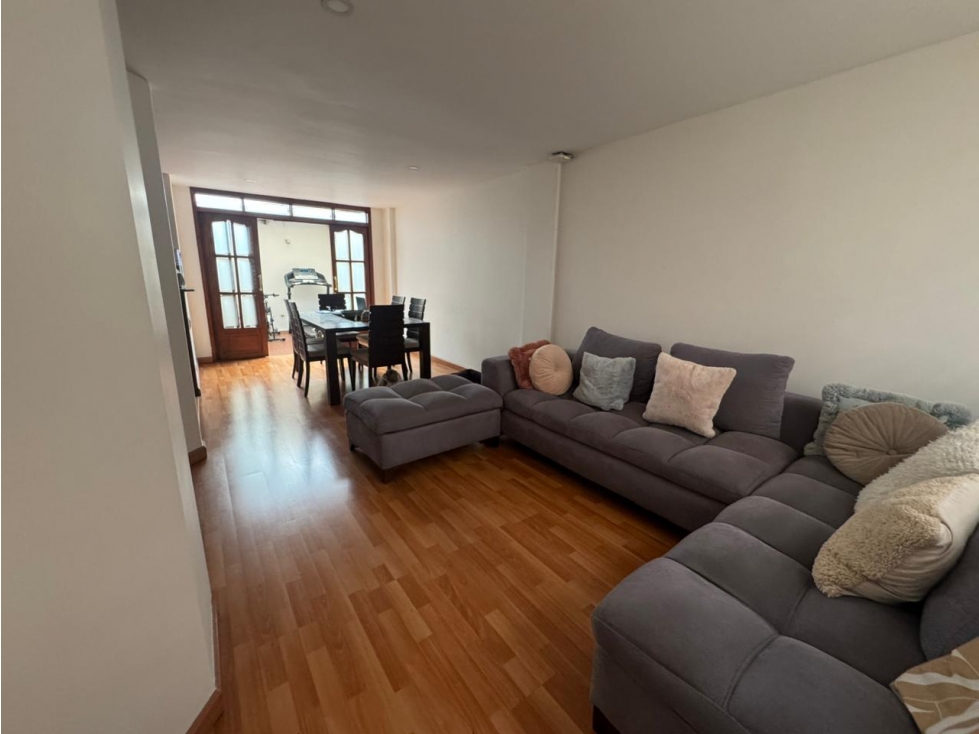 Casa en venta en Cedritos, Bogotá · foto 4 de 24